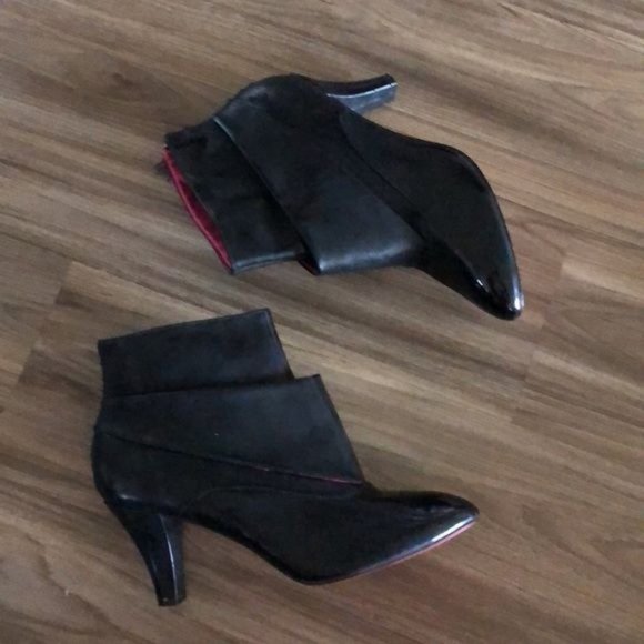 Alice and Olivia Heeled Zip Tassel Payless Booties - Picture 2 of 9